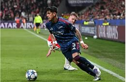 Piero Hincapie sẽ sớm trở thành trụ cột của Arsenal