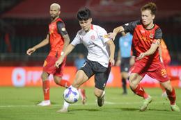 Hoàng Đức thách thức ngoại binh trong cuộc đua Vua phá lưới V.League