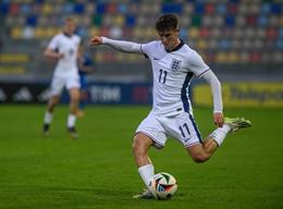 Tiểu sử tiền vệ George Earthy CLB West Ham