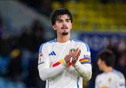 Tiểu sử trung vệ Pascal Struijk CLB Leeds