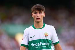 Arsenal theo sát “viên ngọc” Rodrigo Mendoza của Elche