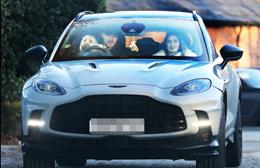 Jack Grealish tậu xe mới