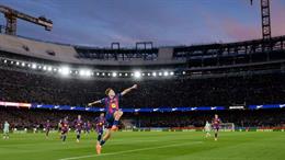 Flick phấn khởi khi Barca thắng tưng bừng ngày trở lại Camp Nou