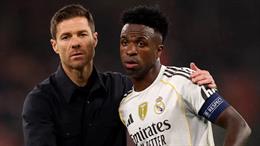 Xabi Alonso bị chê trách vì cách quản lý Vinicius Junior