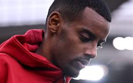Khủng hoảng tại Liverpool và vấn đề Alexander Isak