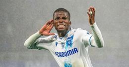 Tiểu sử tiền vệ Hamed Junior Traore