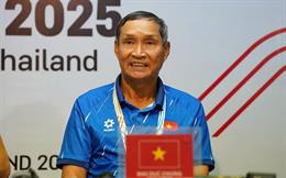 HLV Mai Đức Chung ví tuyển nữ Malaysia như U22 Lào