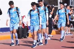 Kẹt xe ở Thái Lan đảo lộn chuẩn bị của các ĐT Việt Nam