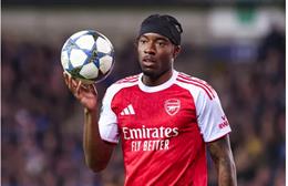 Noni Madueke giúp Arsenal mạnh lên còn Chelsea yếu đi