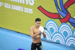 VIDEO: Hoàng tử ếch Phạm Thanh Bảo thống trị SEA Games cự ly 100m