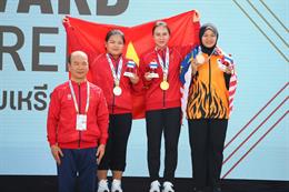 Trịnh Thu Vinh phá 2 kỷ lục SEA Games trong một ngày nhờ cuốn sổ bí mật