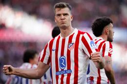 Alexander Sorloth hoàn hảo cho MU