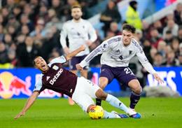 Thống kê kinh hoàng của Manuel Ugarte