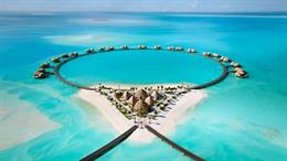 Cristiano Ronaldo mua hai căn biệt thự hạng sang ở hòn đảo đặc biệt