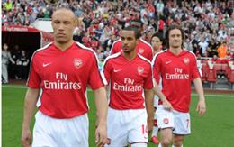 Arsenal cướp cựu sao MU trước mũi Man City