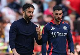 Trợ lý đầu tiên của Amorim lên tiếng sau vụ sa thải gây chấn động tại MU