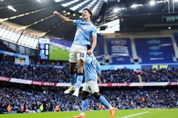 Max Alleyne: Từ cậu bé giản dị nhất học viện đến thủ lĩnh tương lai của Man City