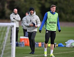 Liam Delap được kỳ vọng tiến bộ dưới thời Liam Rosenior