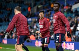 Saka chấn thương khi khởi động trước trận đấu Leeds