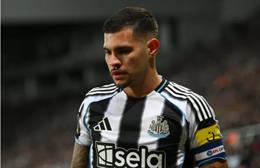 Newcastle đau đầu về trường hợp của Bruno Guimaraes