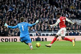 HLV Arteta hết lời ca ngợi Bukayo Saka sau trận thắng Spurs