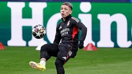 Prestianni cùng Benfica tới Madrid và chưa từ bỏ hy vọng ra sân