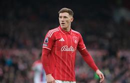 Elliot Anderson có câu trả lời cho MU và Chelsea