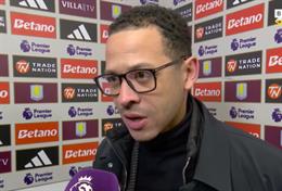 HLV Liam Rosenior giải thích lý do loại bỏ Robert Sanchez