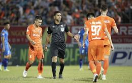 Hai trọng tài nước ngoài điều hành trận Hà Nội FC - CAHN