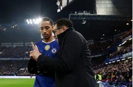 John Terry đồng quan điểm với Liam Rosenior về Joao Pedro