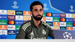 Alvaro Arbeloa không dám tranh công với cầu thủ Real Madrid