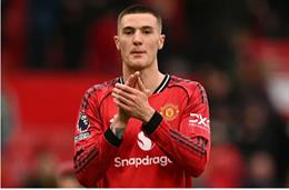 Michael Owen nhận định bất ngờ về Benjamin Sesko