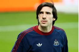Newcastle chốt giá bán Sandro Tonali cho MU và Arsenal