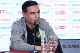 Thủ lĩnh Malaysia muốn ghi bàn vào lưới Việt Nam