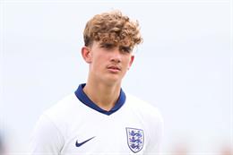 Tiểu sử Max Dowman là tiền vệ của CLB Arsenal