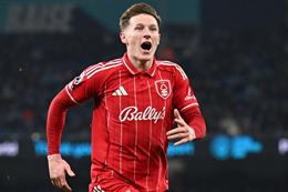 Elliot Anderson chọn MU hay Man City?