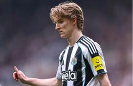 Alan Shearer gửi thông điệp tới Arsenal vụ Anthony Gordon 