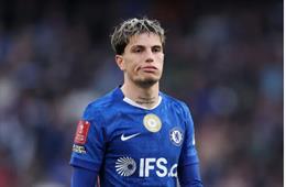 Shaun Wright-Phillips gửi lời khuyên cho Alejandro Garnacho