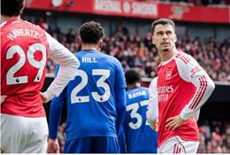 Huyền thoại Martin Keown chỉ trích Arsenal