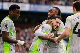 Có vẻ Pep Guardiola lại đang có một ý tưởng mới nào đó