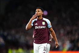 Ollie Watkins bùng nổ, Thomas Tuchel nghĩ gì?