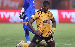 Ngoại binh rời Thanh Hóa vì không chịu được cảnh nợ lương?