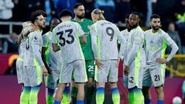 Neville cảnh báo Man City sau trận thắng tối thiểu trước Burnley