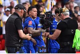 Enzo Fernandez được khen ngợi hết lời sau trận thắng Leeds United