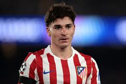 Barcelona nhắm Julian Alvarez cho hàng công mùa tới