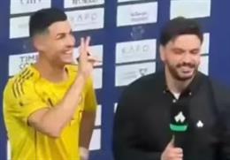 Ronaldo tranh thủ cơ hội khoe 5 chức vô địch Champions League