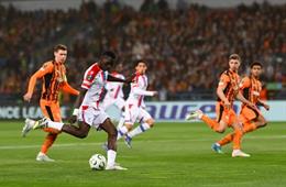 Ismaila Sarr ghi bàn thắng sớm nhất lịch sử Conference League