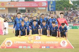 HAGL thắng SLNA sau 16 năm, Trung Kiên nói khó tin
