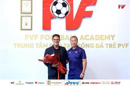 PVF chiêu mộ cựu GĐKT Frankfurt, nâng tầm đào tạo trẻ