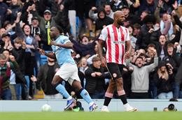 Jeremy Doku rực sáng thế nào trước Brentford?